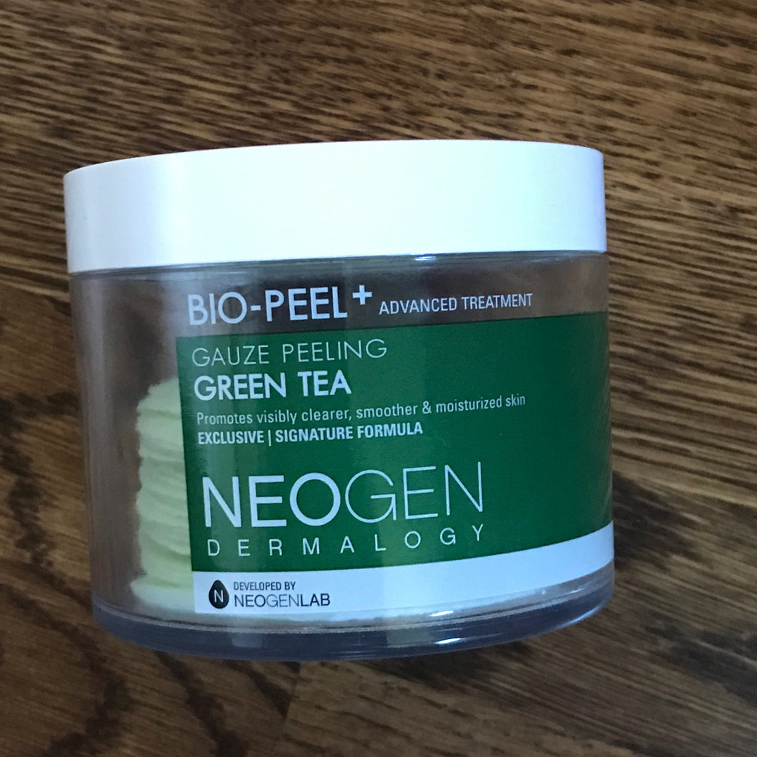 NEOGEN “Bio-Peel Gauze Peeling Green Tea”
